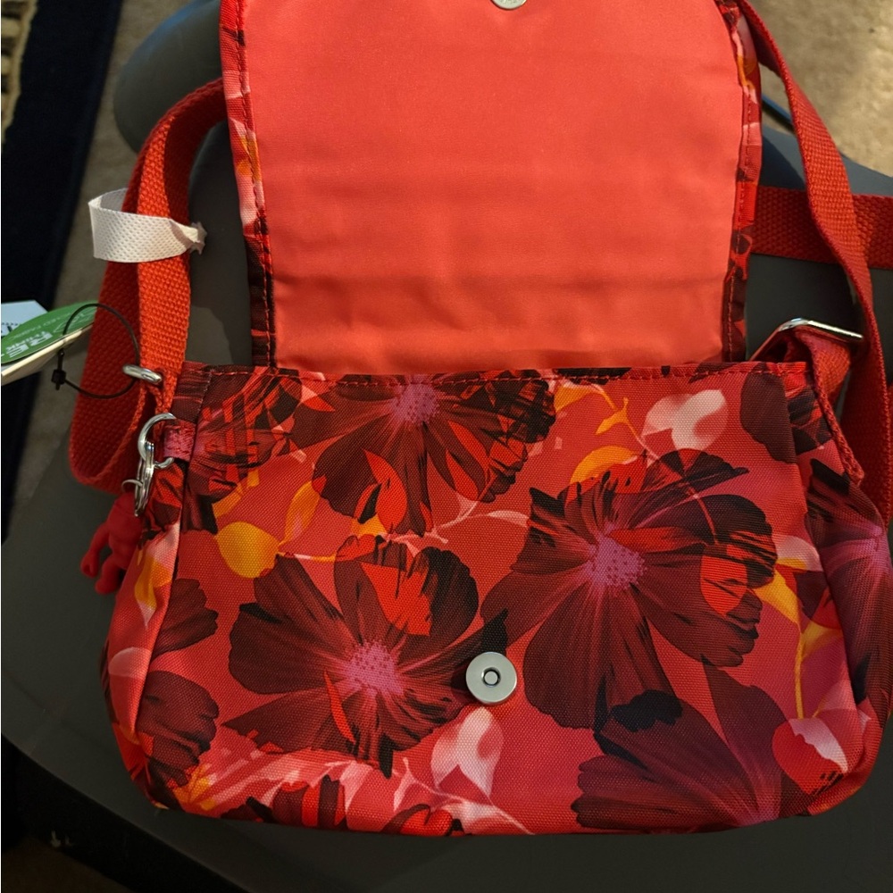 NWT kippling floral red crossbody‎ - Picture 7 of 9